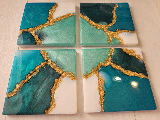 Gorgeous set of 4 teal coasters